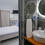 Joni Hotel Lukove