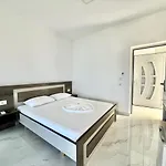 Joni Hotel