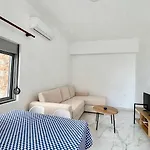 Joni Hotel 4*