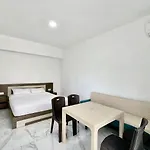 Joni 4*