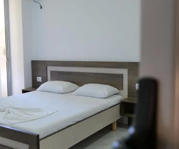 Joni Hotel
